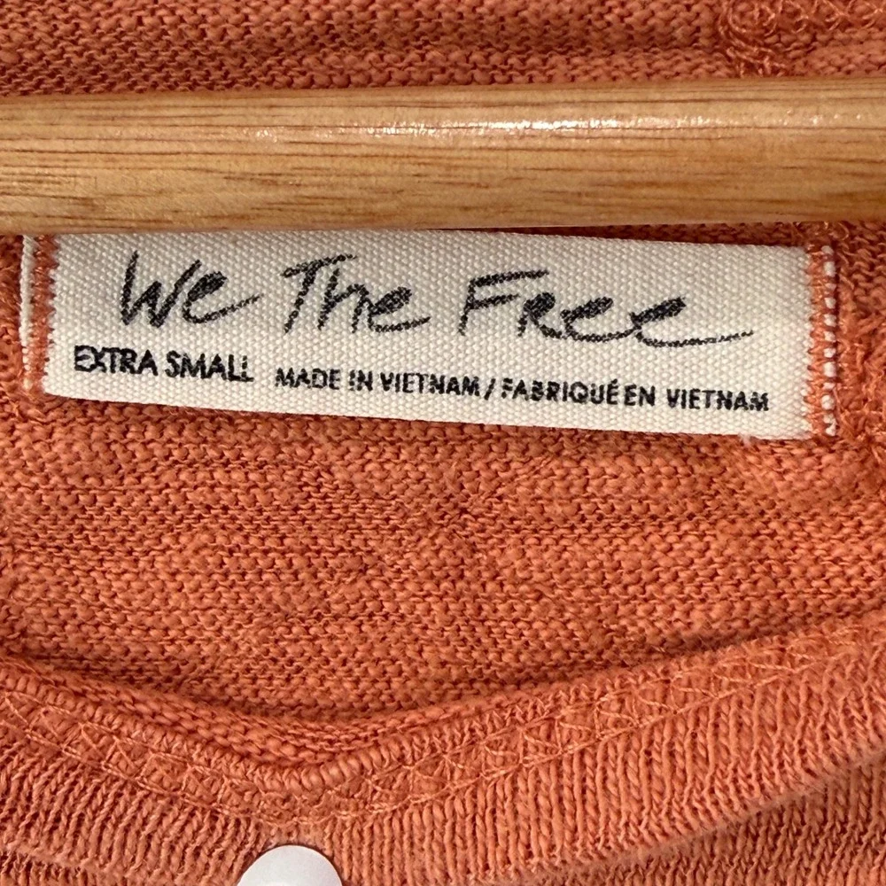 Free People 5 Star Tee XS Patchwork Slub Knit Thumbholes Orange Boho Gorpcore